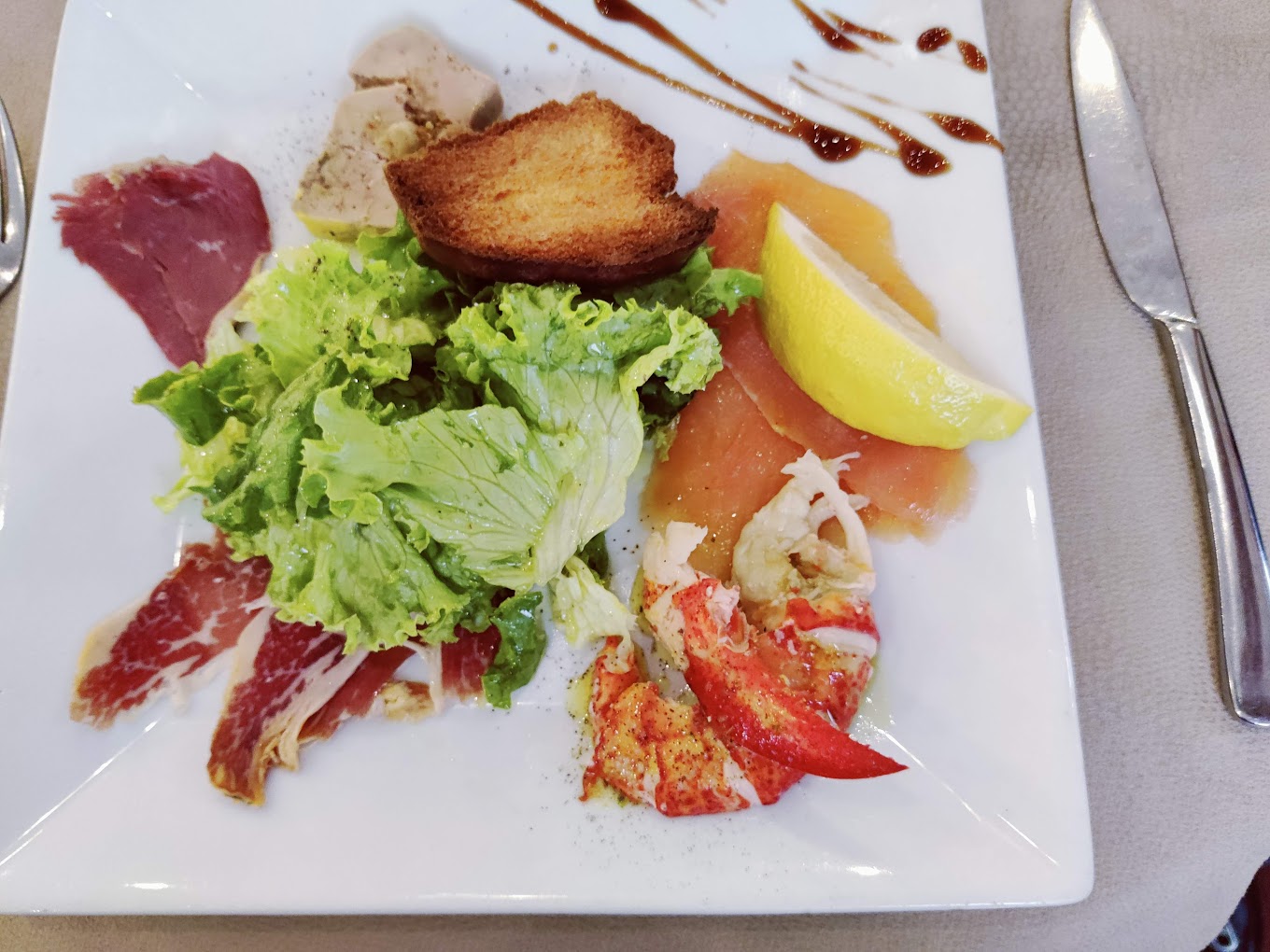 Restaurant la Biche aux Bois Yerres 91 Saint Valentin