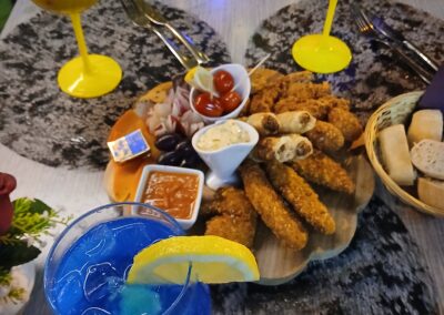 Planche apéro pour l'été du restaurant La Biche aux Bois - Yerres Essonne